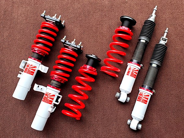 神風』のブレーキや足回りでユーザーの満足度を極める！ワンオフ  